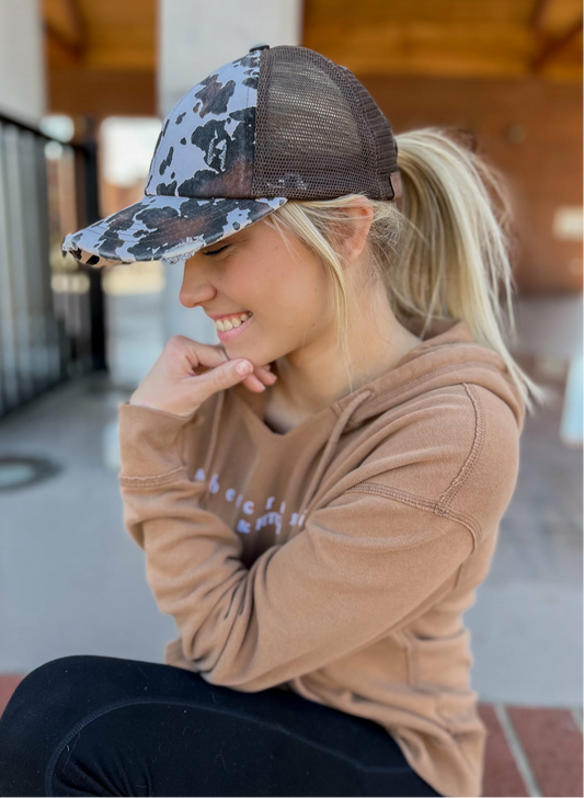 Criss Cross Mesh ponytail cap