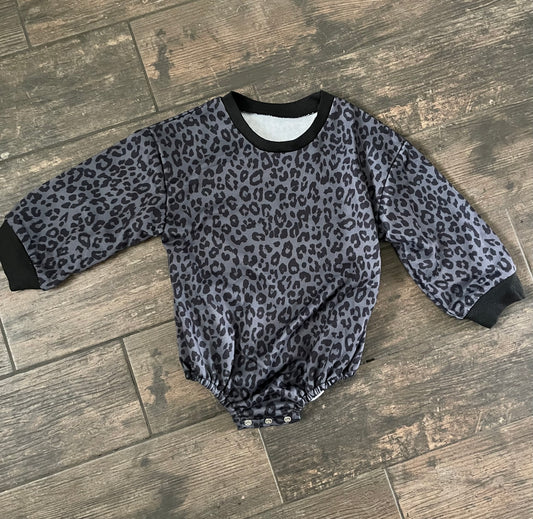 Black cheetah bubble romper