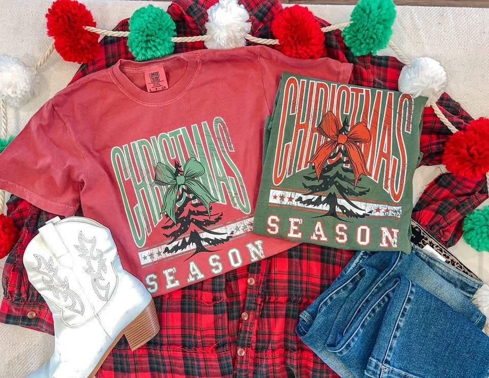 Vintage long sleeve Christmas season